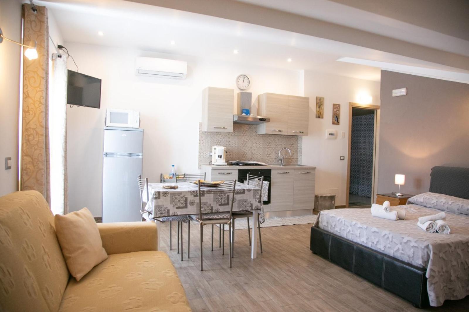 גיארדיני נאקסוס Happy Home מראה חיצוני תמונה